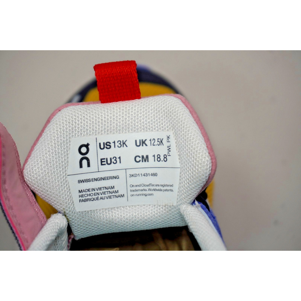 On Running Kids Cloud Play Sneakers Colorful Strap Closure Size 13 Kids / - Picture 8 of 11